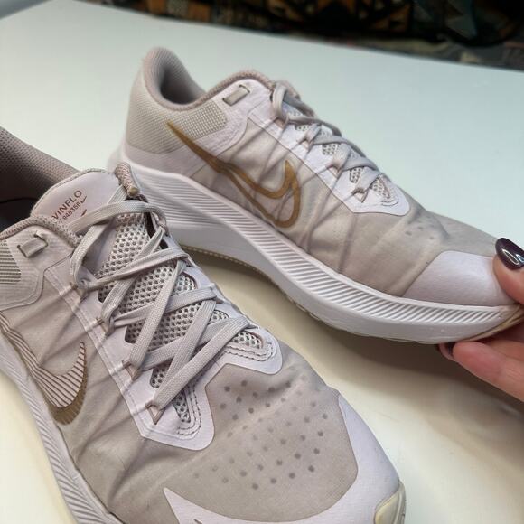 Nike Air Zoom Winflo 8 Light Violet Champagne Running Shoes - Picture 3 of 6